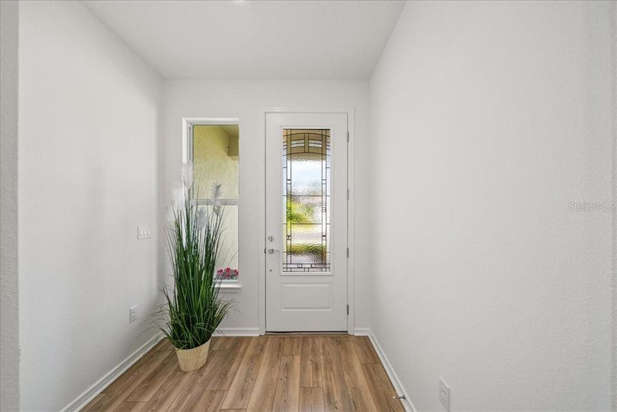 Spacious, unfurnished interior of a new home in Del Webb BayView, Parrish (Image 26). Spacious, unfurnished interior of a new home in Del Webb BayView, Parrish (Image 26).