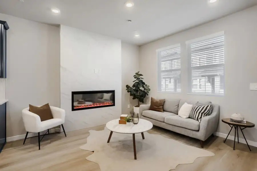 New Home in Longmont, CO.  - Slide 7