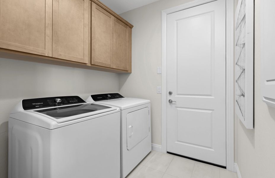 Representative interior finishes for a home built from the Hewitt II by Pulte Homes in Upper Canyon, Phoenix (Image 16). Representative interior finishes for a home built from the Hewitt II by Pulte Homes in Upper Canyon, Phoenix (Image 16).