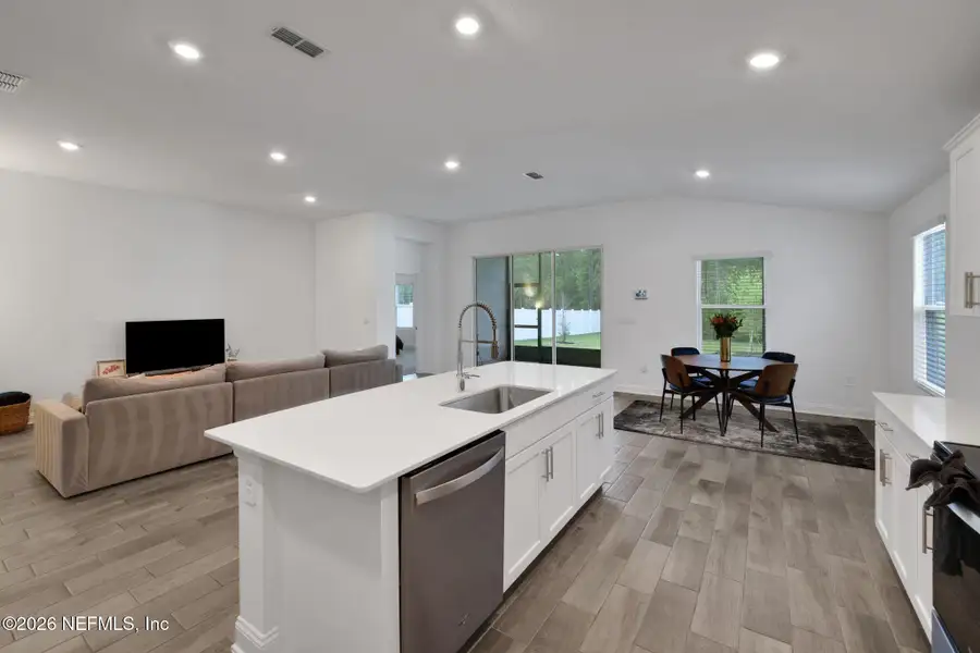 Furnished interior view inside a new home in Cross Creek, Green Cove Springs (Image 34).