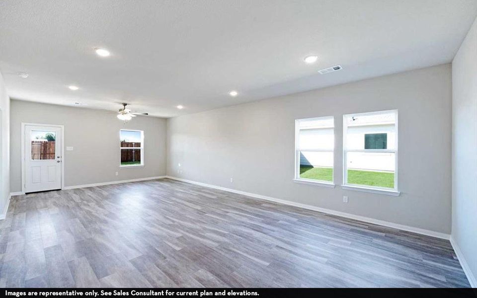 Spacious, unfurnished interior of a new home in Briarwood, Elgin (Image 49).
