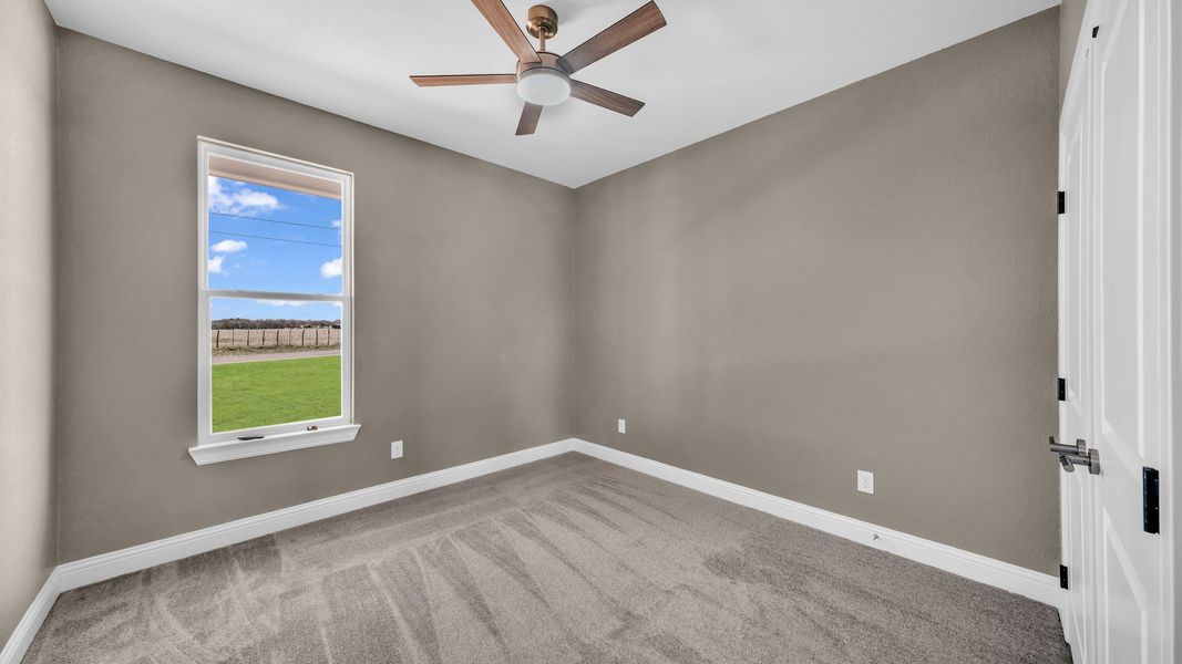 Representative unfurnished interior of a home built from the Clementine by Zeal Home Builders in Saddle Crest Estates, Weatherford (Image 67).