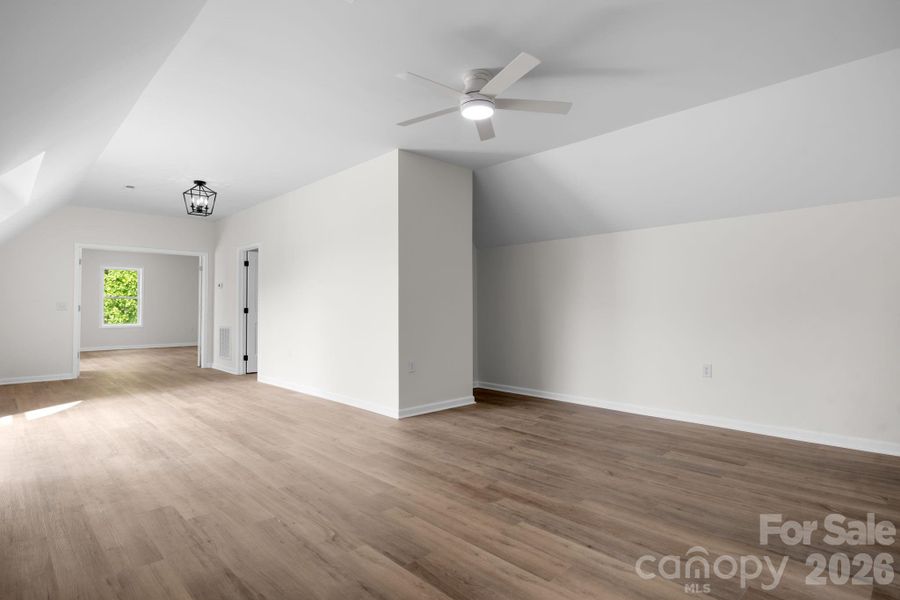 Spacious, unfurnished interior of a new home in , Granite Falls (Image 29).
