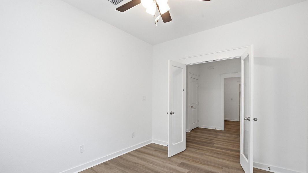 Furnished interior view inside a new home in Creeks Crossing, Elgin (Image 13). Furnished interior view inside a new home in Creeks Crossing, Elgin (Image 13).