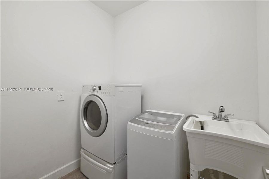 Image 39 of a home in .