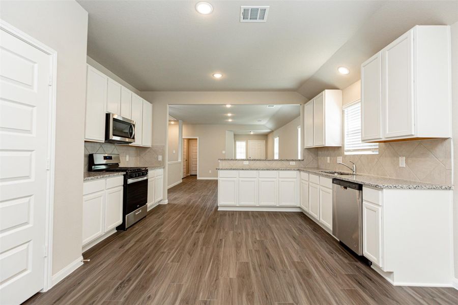 Image 9 of a home in Hunter's Creek. Image 9 of a home in Hunter's Creek.