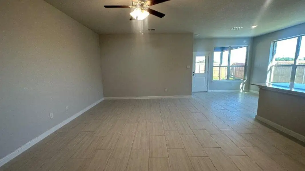 Spacious, unfurnished interior of a new home in Lankford Farms, Cleburne (Image 12). Spacious, unfurnished interior of a new home in Lankford Farms, Cleburne (Image 12).