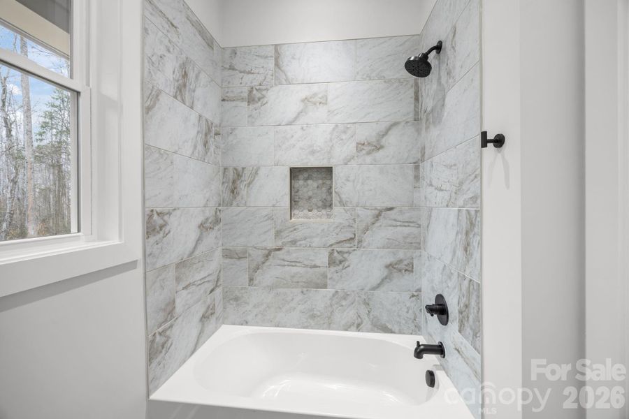 Image 36 of a home in .