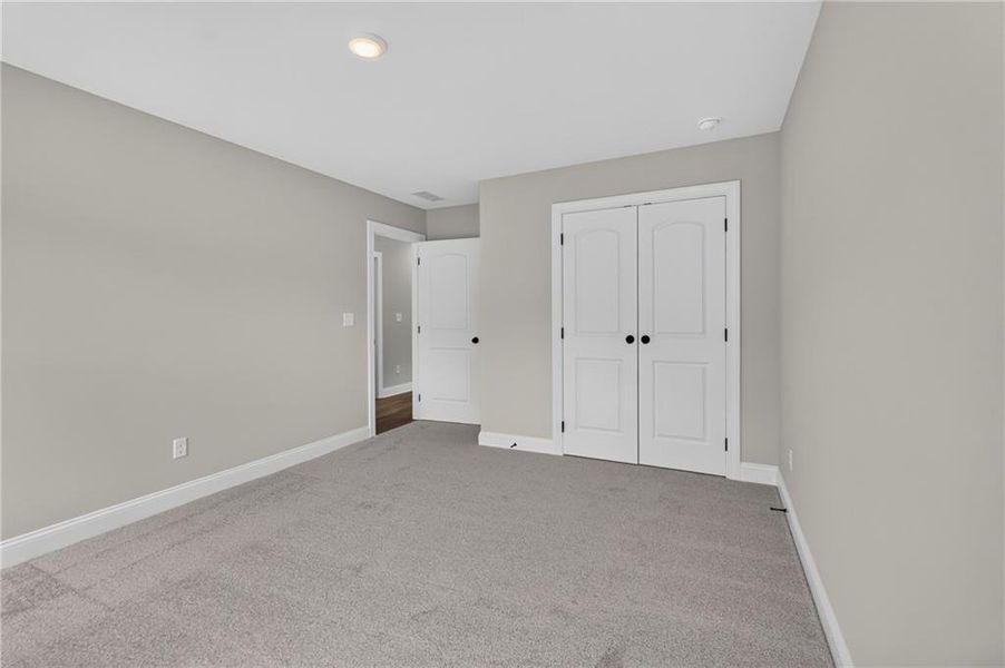 Spacious, unfurnished interior of a new home in Villas at Dawsonville, Dawsonville (Image 40). Spacious, unfurnished interior of a new home in Villas at Dawsonville, Dawsonville (Image 40).