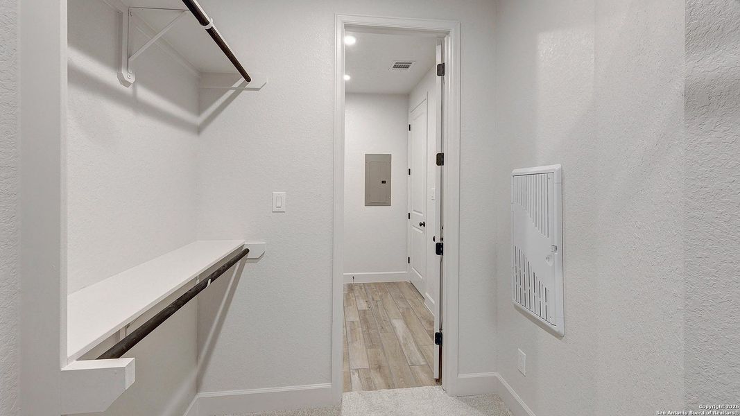 Furnished interior view inside a new home in Ranches At Creekside 55', Boerne (Image 17).