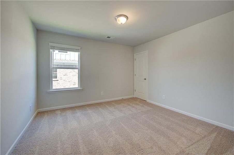 Spacious, unfurnished interior of a new home in Bowers Farm, McDonough (Image 18).