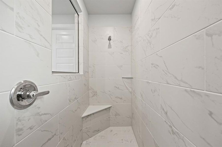 28-web-or-mls-1426-red-clover-ave