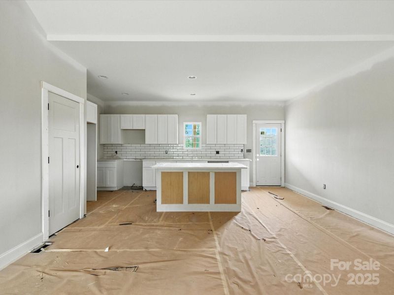 Image 44 of a home in .