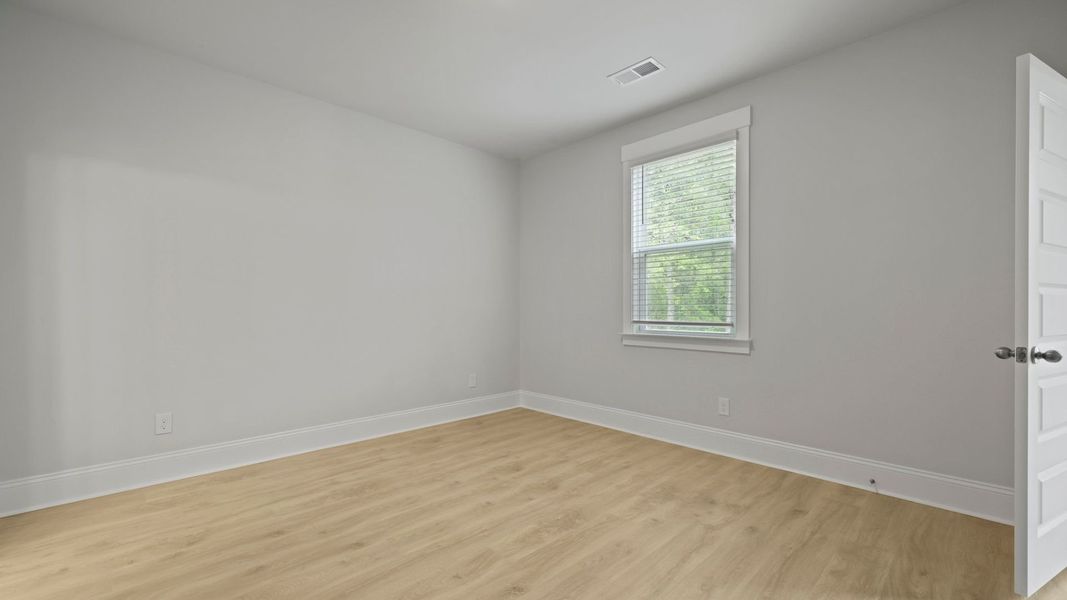 Spacious, unfurnished interior of a new home in Sheep Island, Summerville (Image 30). Spacious, unfurnished interior of a new home in Sheep Island, Summerville (Image 30).