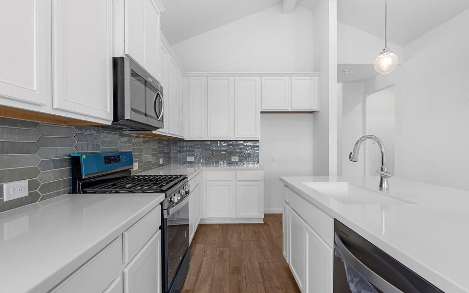 Representative furnished interior of a home built from the Tufts by Brookfield Residential in 40' Traditional Homes at Elyson, Katy (Image 7). Representative furnished interior of a home built from the Tufts by Brookfield Residential in 40' Traditional Homes at Elyson, Katy (Image 7).