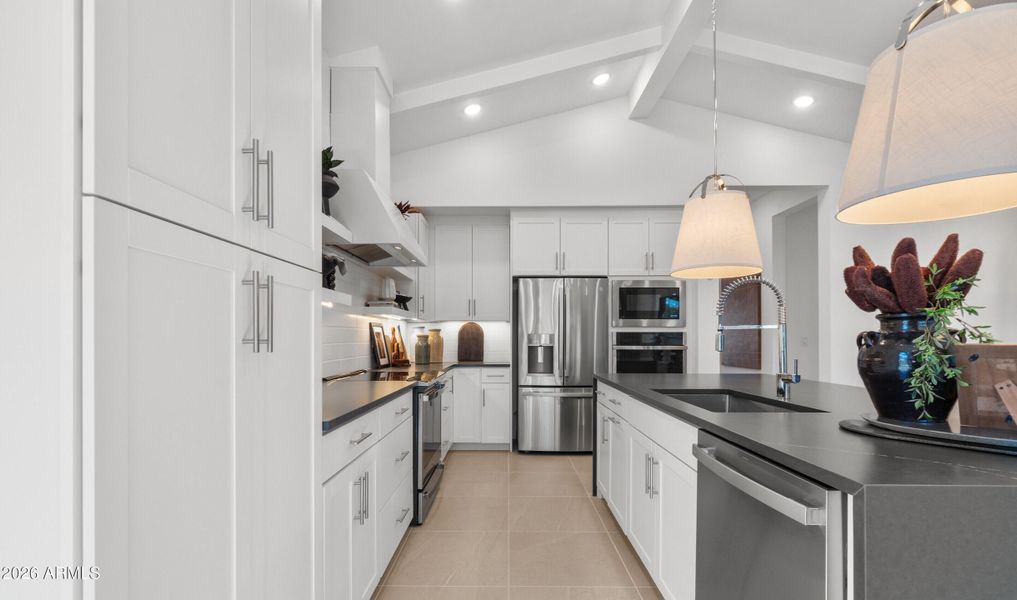 194239_Viviendo_Cork_Kitchen_Loft_Palett