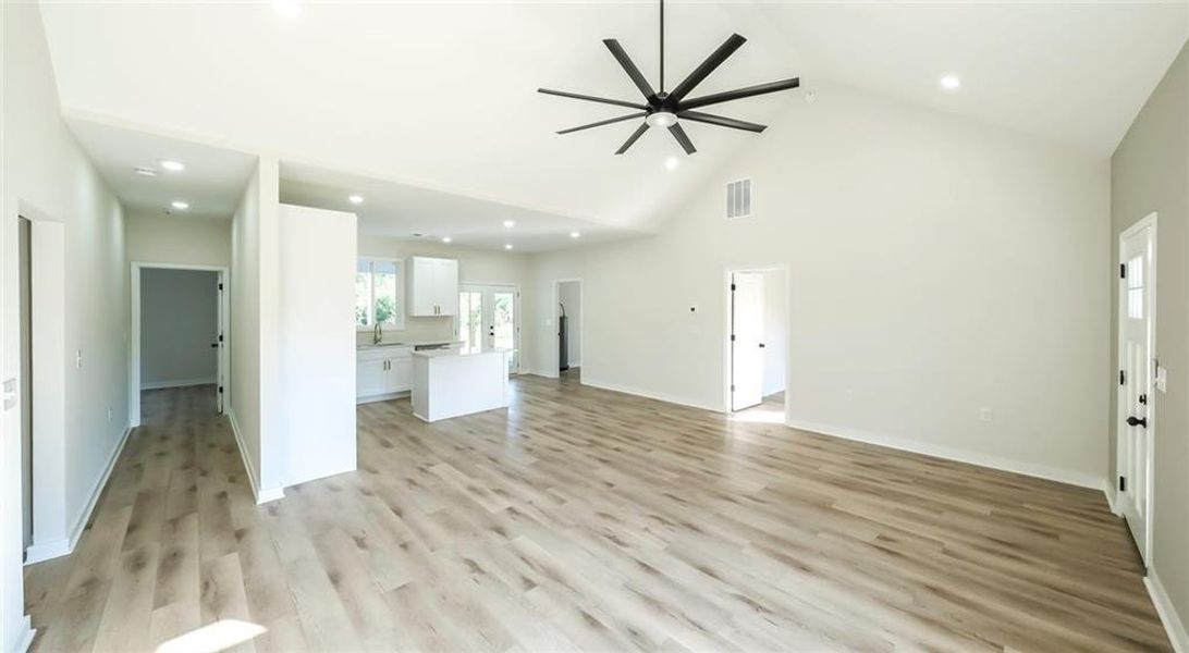 Spacious, unfurnished interior of a new home in , Tallapoosa (Image 18). Spacious, unfurnished interior of a new home in , Tallapoosa (Image 18).