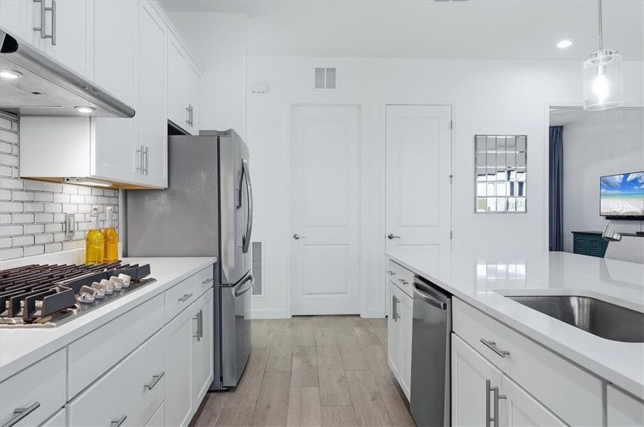 Furnished interior view inside a new home in , Bradenton (Image 38).
