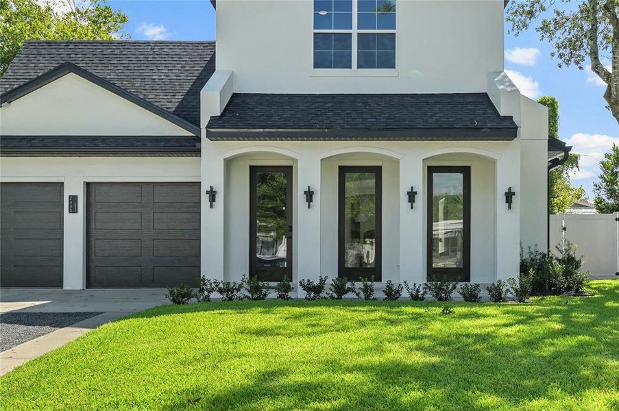 Front exterior of a new home in , Winter Park, FL, highlighting curb appeal (Image 33).