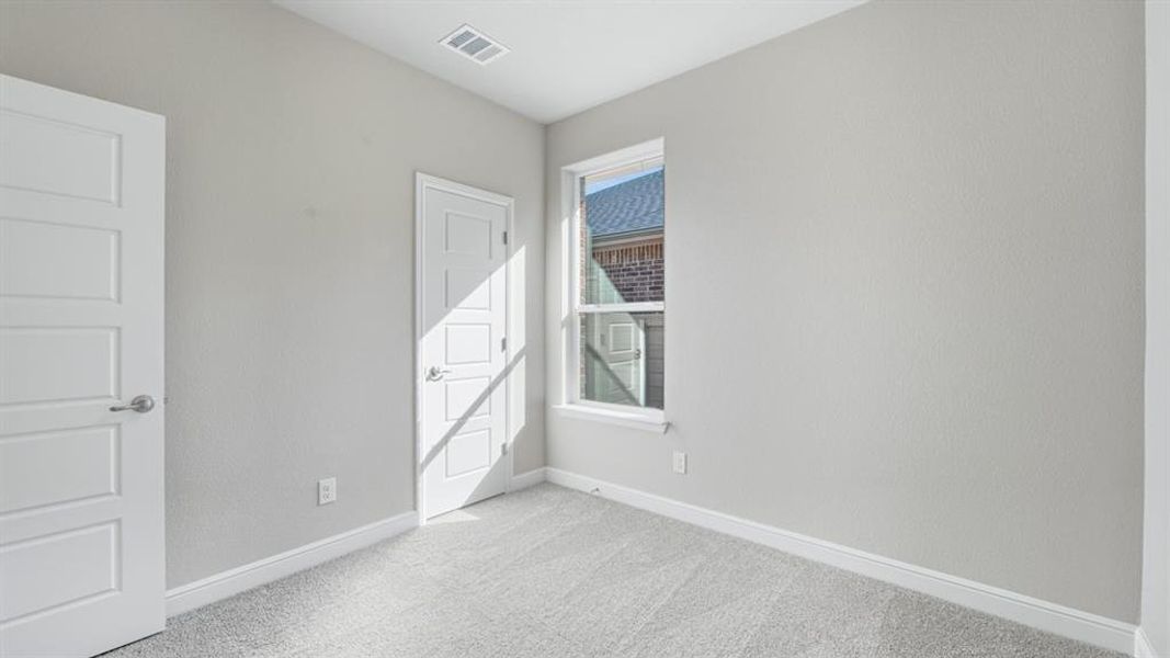 Spacious, unfurnished interior of a new home in Treeline, Justin (Image 30). Spacious, unfurnished interior of a new home in Treeline, Justin (Image 30).