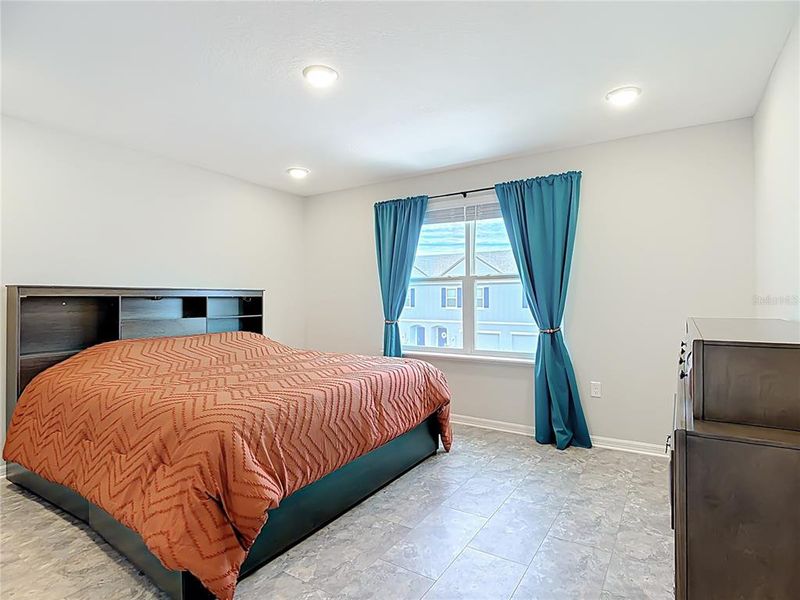 Furnished interior view inside a new home in , Lakeland (Image 31).