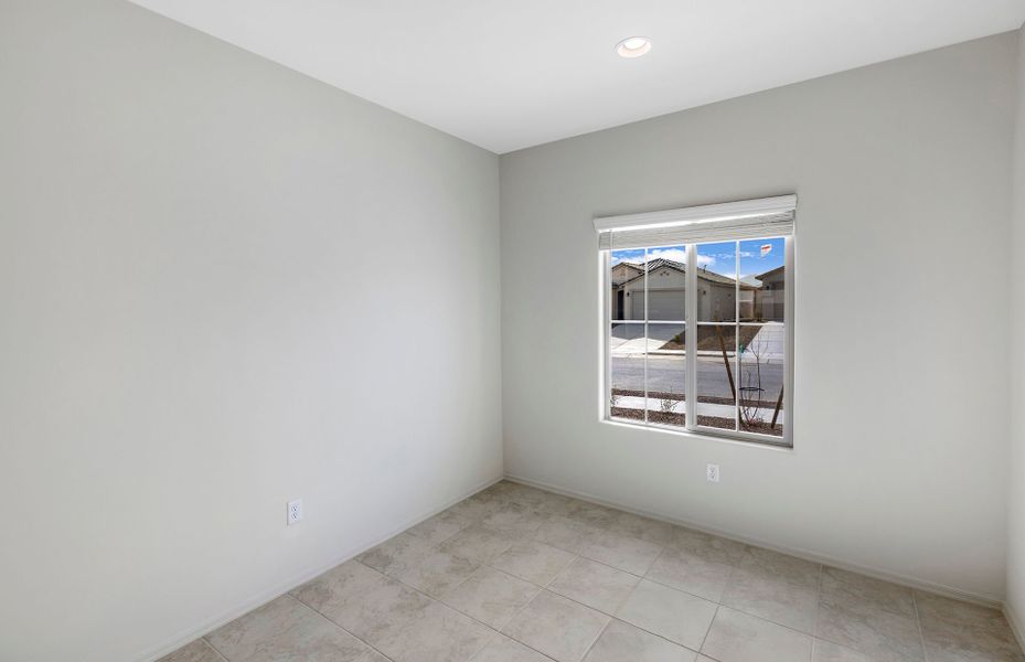 Spacious, unfurnished interior of a new home in El Rancho Santa Rosa, Maricopa (Image 10). Spacious, unfurnished interior of a new home in El Rancho Santa Rosa, Maricopa (Image 10).