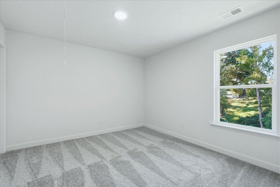 Spacious, unfurnished interior of a new home in Stones Throw, Inman (Image 26).