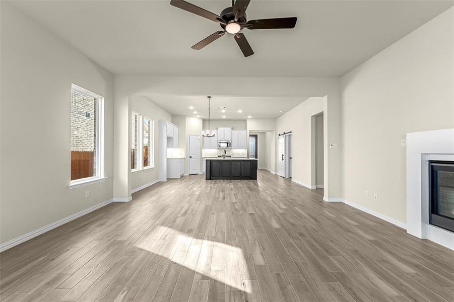 Spacious, unfurnished interior of a new home in Morningstar, Aledo (Image 13).