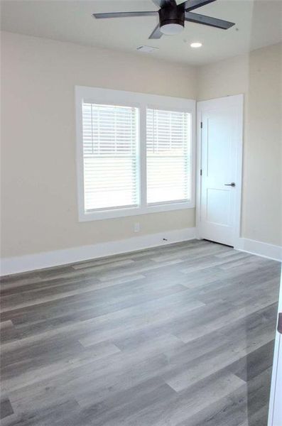 Spacious, unfurnished interior of a new home in , Mansfield (Image 43).