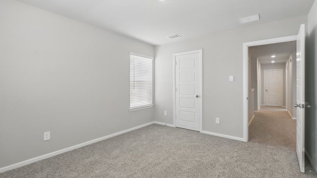 Spacious, unfurnished interior of a new home in Orchard Village, Fort Worth (Image 37). Spacious, unfurnished interior of a new home in Orchard Village, Fort Worth (Image 37).