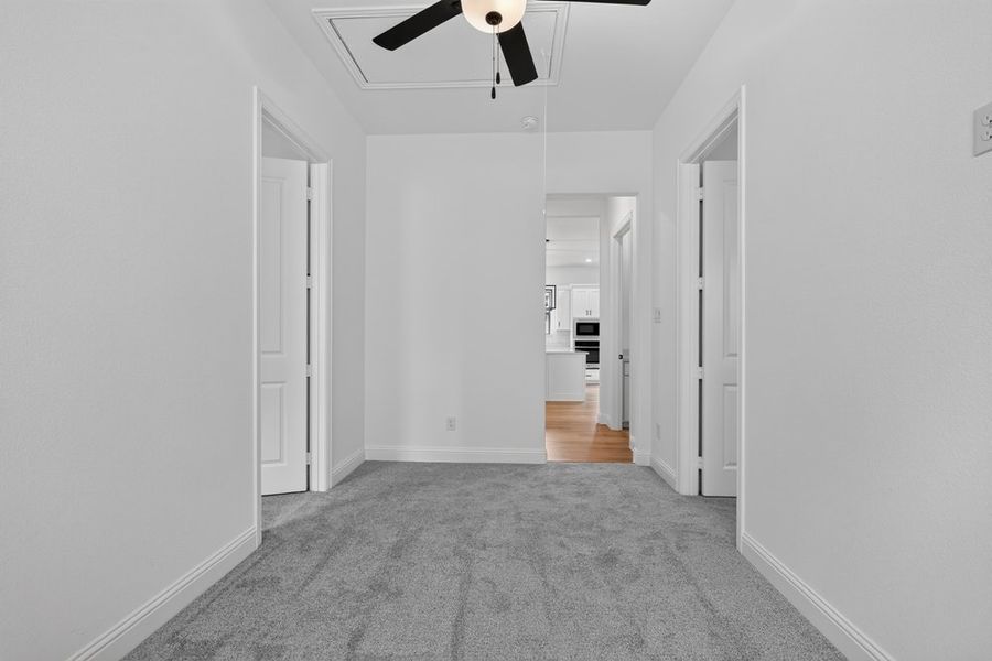 Spacious, unfurnished interior of a new home in Highland Lakes, McKinney (Image 26).