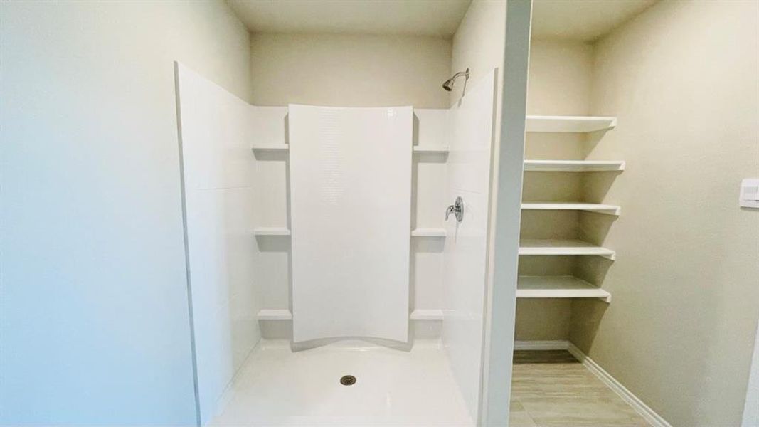 Image 18 of a home in Sunnycreek. Image 18 of a home in Sunnycreek.