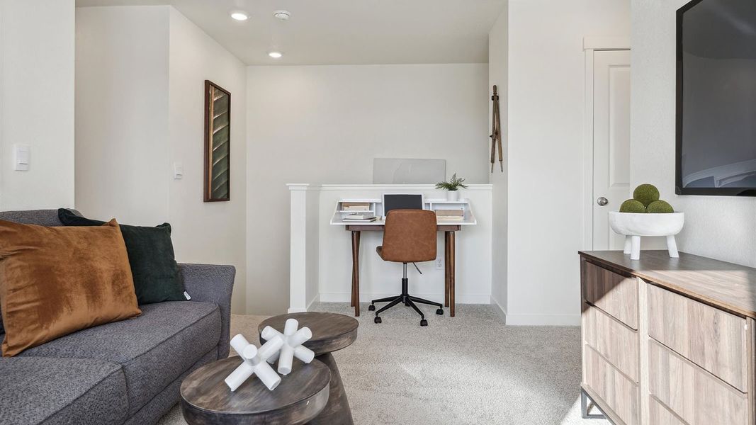 Furnished interior view inside a new home in Settlers Crossing, Commerce City (Image 10).