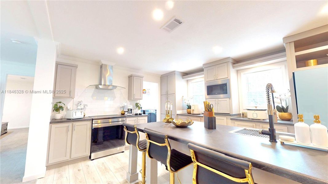 Furnished interior view inside a new home in , Clewiston (Image 32).