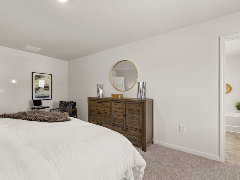 Furnished interior view inside a new home in Mountain Park, Dahlonega (Image 10). Furnished interior view inside a new home in Mountain Park, Dahlonega (Image 10).
