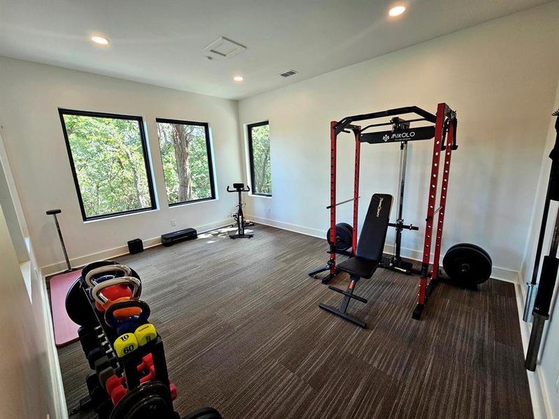 Community amenities in , Cedar Hill (Image 30).