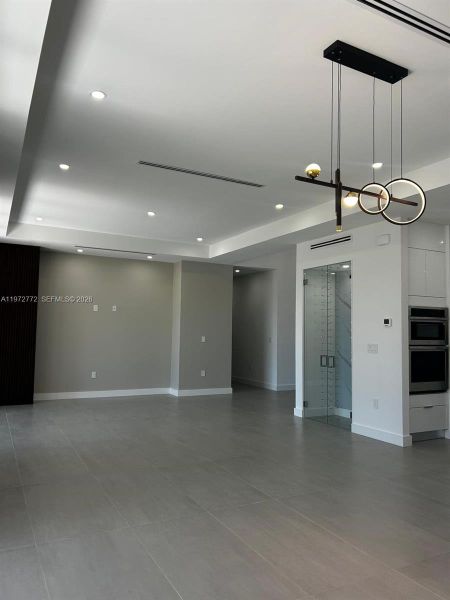 Spacious, unfurnished interior of a new home in , Cape Coral (Image 13). Spacious, unfurnished interior of a new home in , Cape Coral (Image 13).