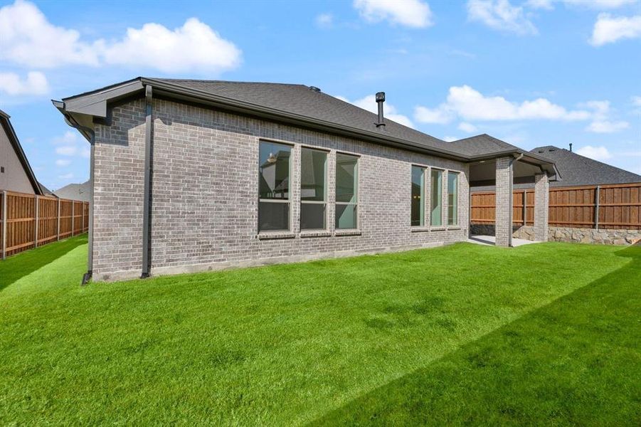 DAL_Homestead_Dallas_3117_Fisher_Road_(28)[1]