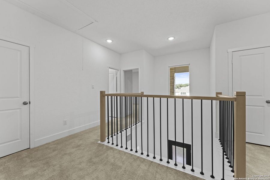 Spacious, unfurnished interior of a new home in Gatehouse: Classic Collection, New Braunfels (Image 25).