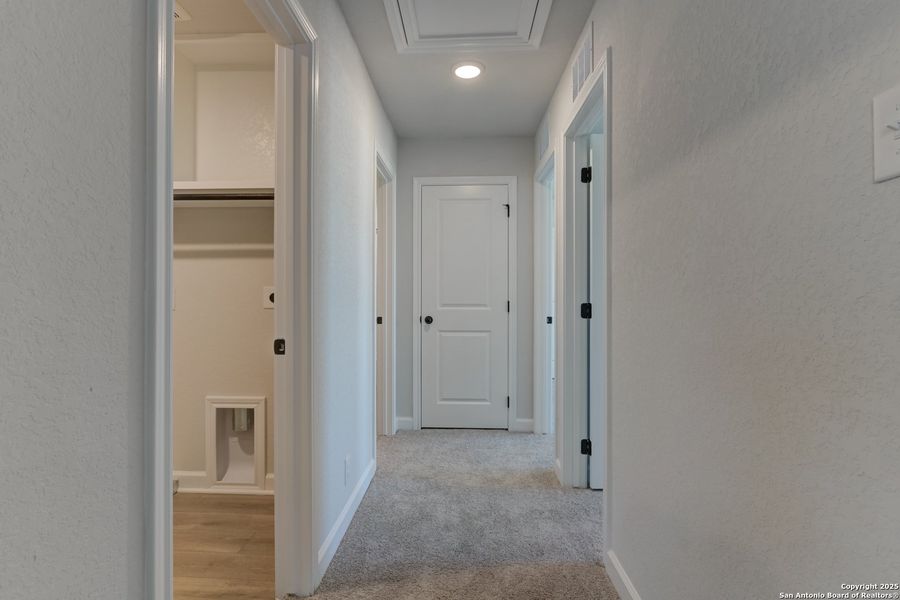 Spacious, unfurnished interior of a new home in Cordova Trails, Seguin (Image 26). Spacious, unfurnished interior of a new home in Cordova Trails, Seguin (Image 26).