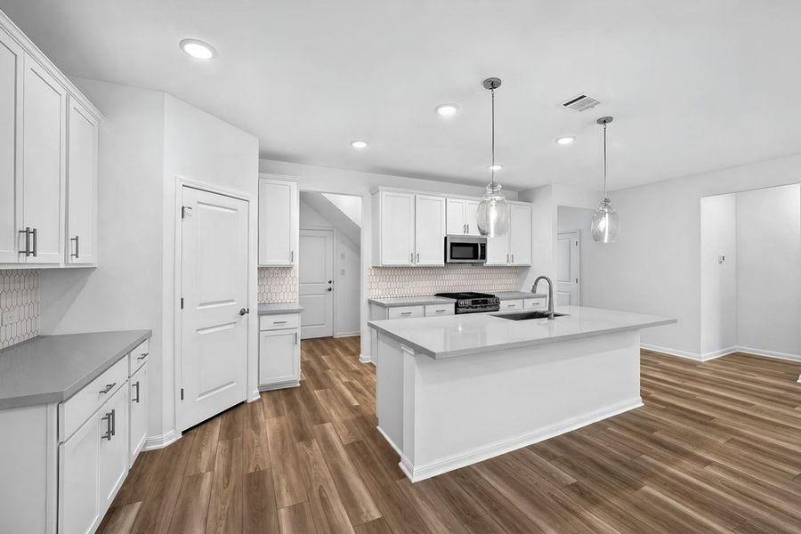 Furnished interior view inside a new home in Lisso, Pflugerville (Image 10).