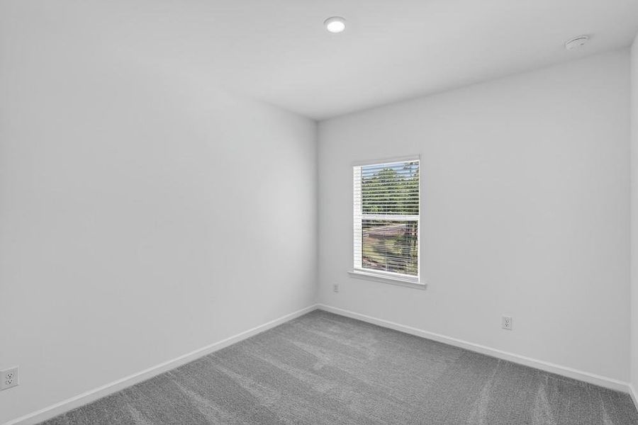 Spacious, unfurnished interior of a new home in Alder Creek, Cumming (Image 24).