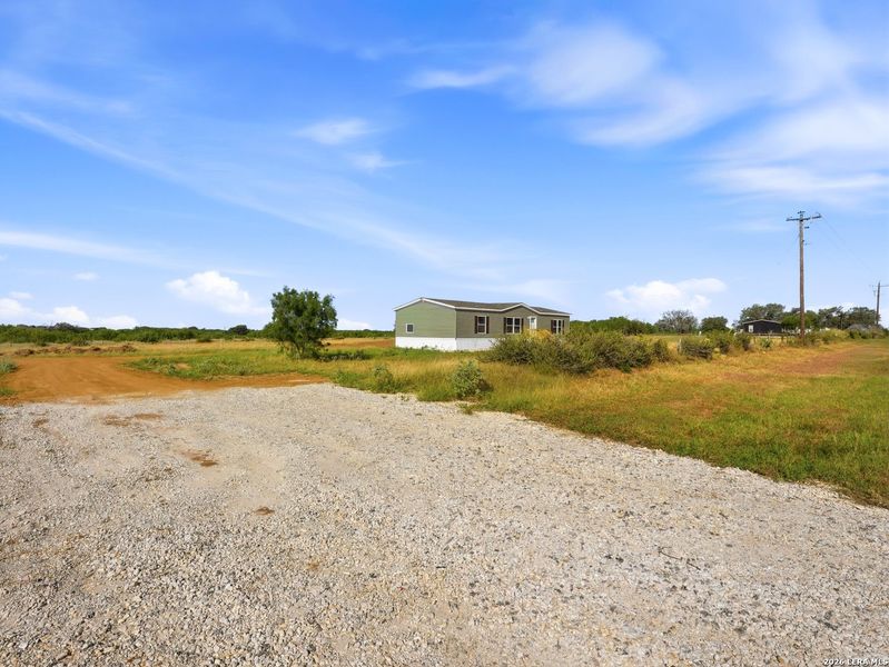 Image 33 of a home in .