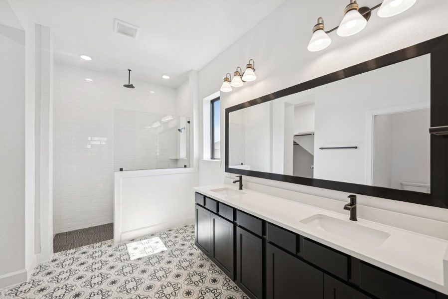 Furnished interior view inside a new home in Pomona 45' Homesites, Manvel (Image 5). Furnished interior view inside a new home in Pomona 45' Homesites, Manvel (Image 5).