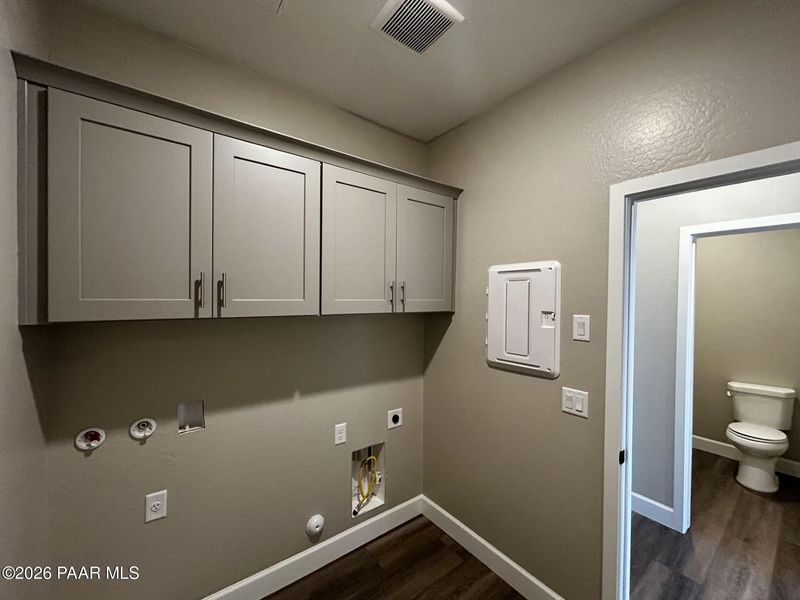 Furnished interior view inside a new home in North Ridge at Pronghorn Ranch, Prescott Valley (Image 14).