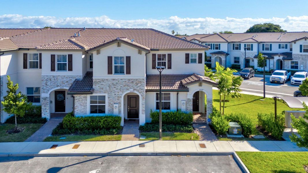 Image 41 of a home in .