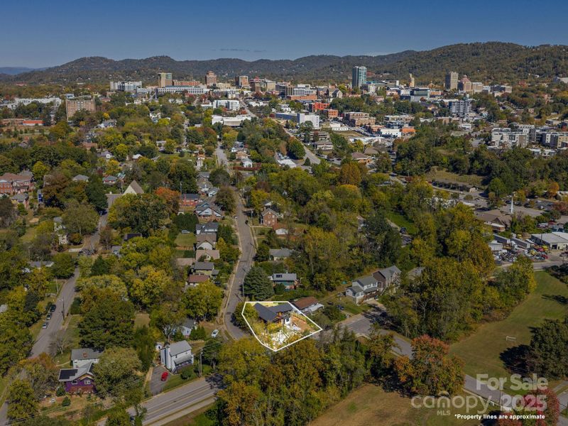 Image 26 of a home in . Image 26 of a home in .