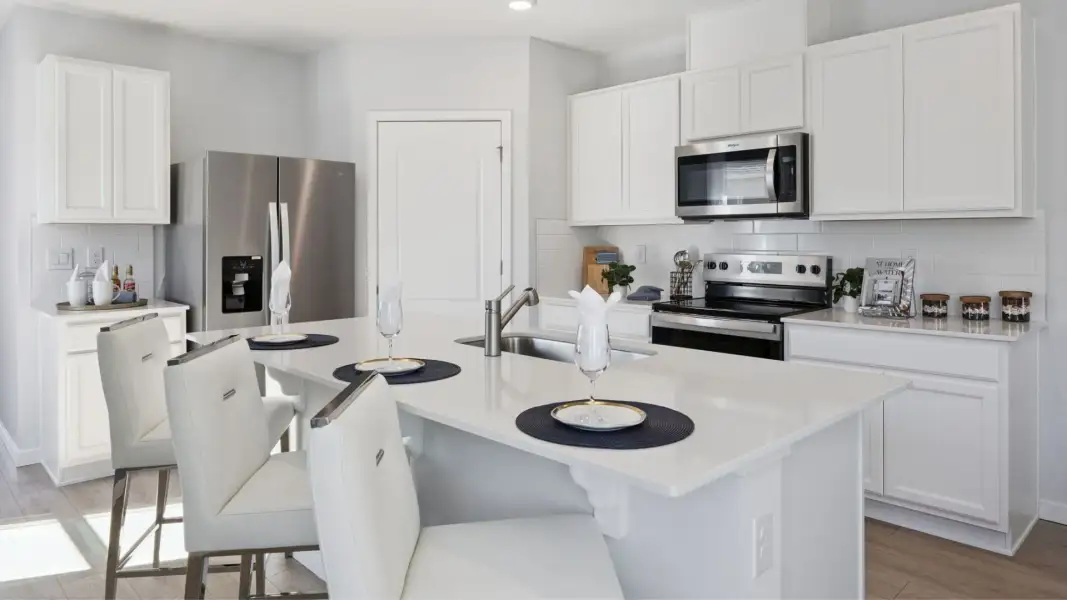 Furnished interior view inside a new home in Wynwood, Ocoee (Image 10).