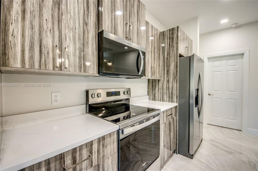Furnished interior view inside a new home in , Lehigh Acres (Image 29). Furnished interior view inside a new home in , Lehigh Acres (Image 29).
