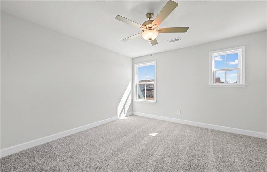 Spacious, unfurnished interior of a new home in Anderson Point, McDonough (Image 12).